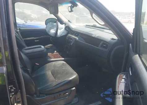 2009 GMC Yukon Xl 1500 Denali z USA, uszkodzony, nr VIN 1GKFC06289R255762